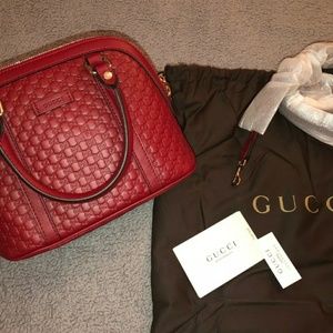 AUTHENTIC GUCCI SHOULDER BAG